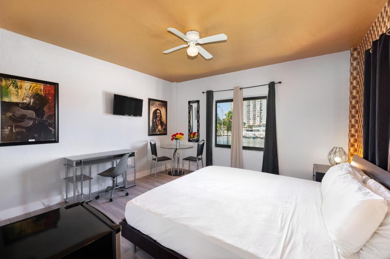 Quels Sont Les Près De South Beach ? 3*